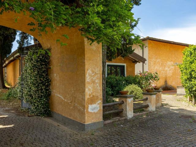 Appartamento in vendita a Nepi, Settevene