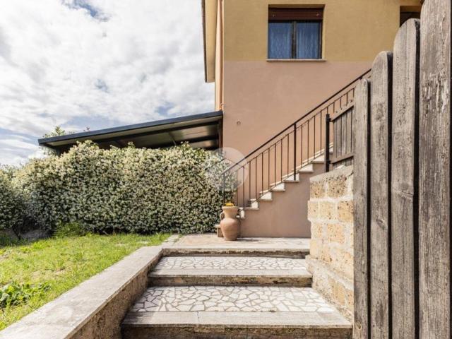 Appartamento in vendita a Nepi VT