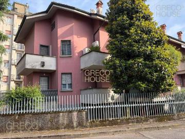 Appartamento in vendita a Nerviano MI