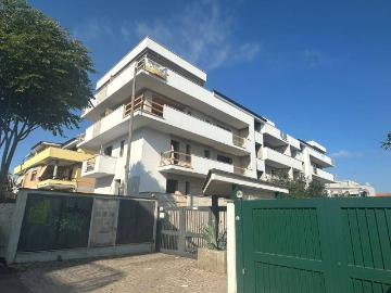 Appartamento in vendita a Nettuno RM