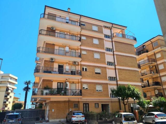 Appartamento in vendita a Nettuno RM