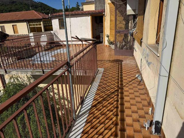 Appartamento in vendita a Nicolosi CT