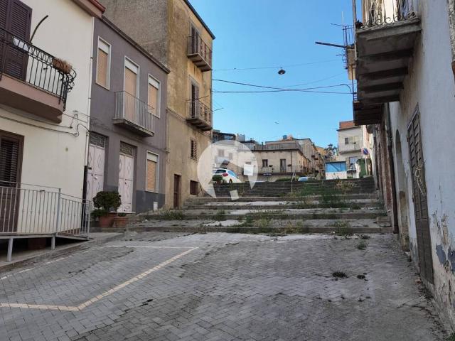 Appartamento in vendita a Nicosia EN
