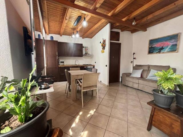 Appartamento in vendita a Nibionno LC