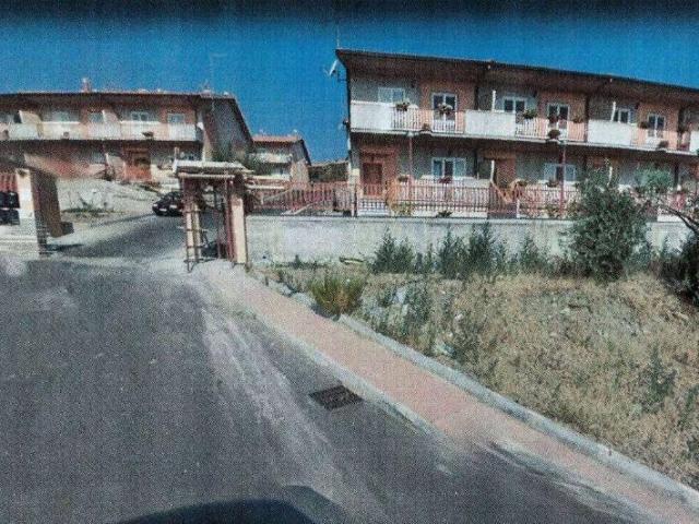 Appartamento in vendita a Nizza Di Sicilia