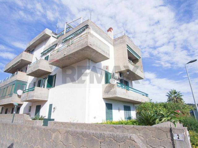 Appartamento in vendita a Nizza di Sicilia ME