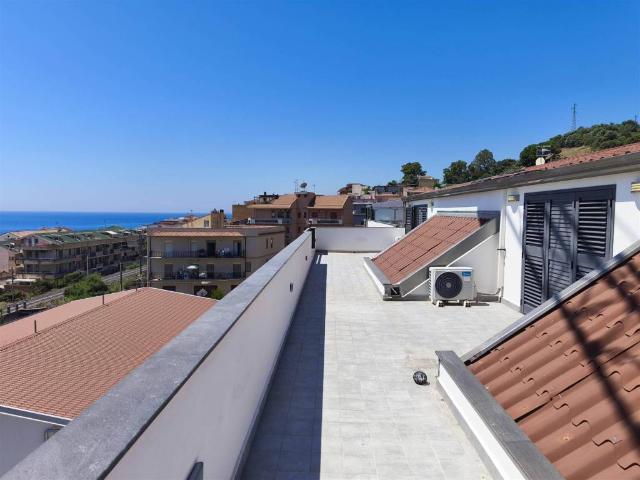 Appartamento in vendita a Nizza di Sicilia ME
