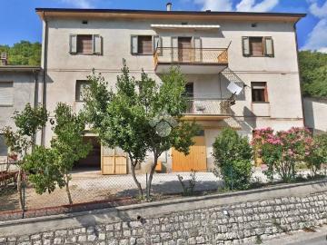 Appartamento in vendita a Nocera Umbra PG