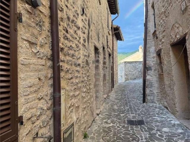 Appartamento in vendita a Nocera Umbra PG