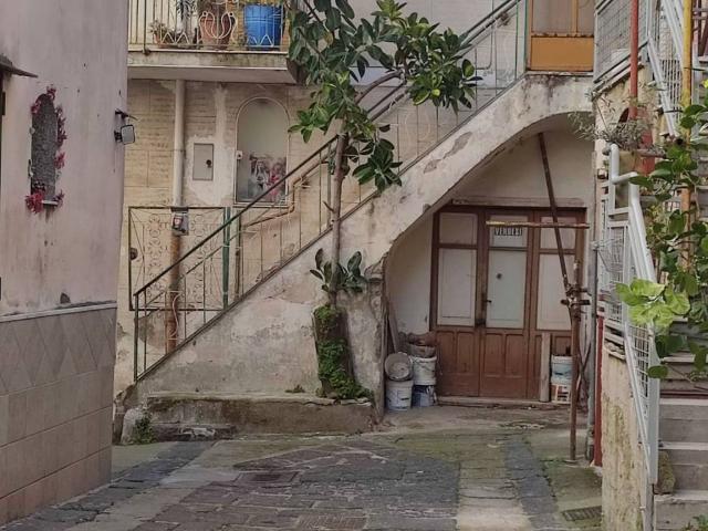 Appartamento in vendita a Nocera Inferiore SA