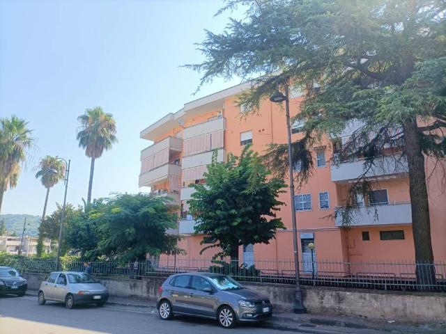 Appartamento in vendita a Nocera Inferiore SA
