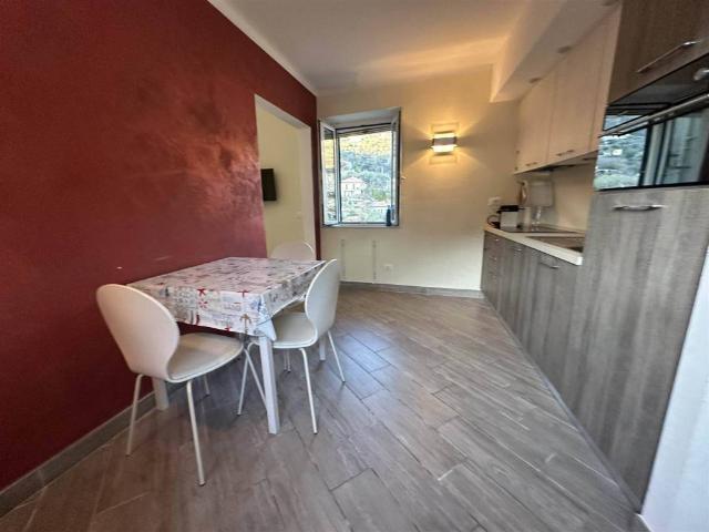 Appartamento in vendita a Noli SV
