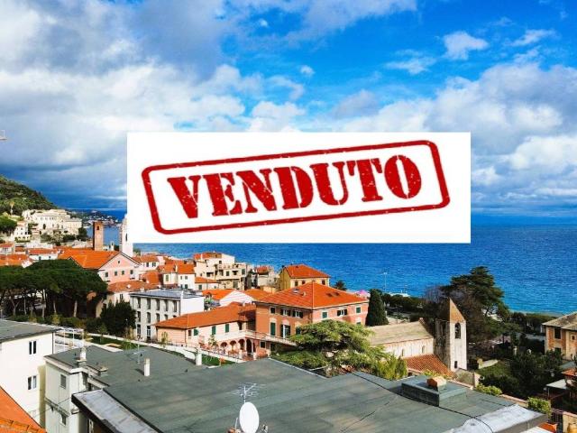 Appartamento in vendita a Noli SV
