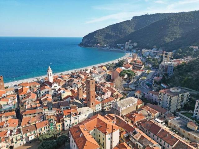 Appartamento in vendita a Noli SV