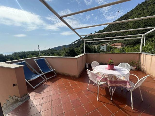 Appartamento in vendita a Noli SV