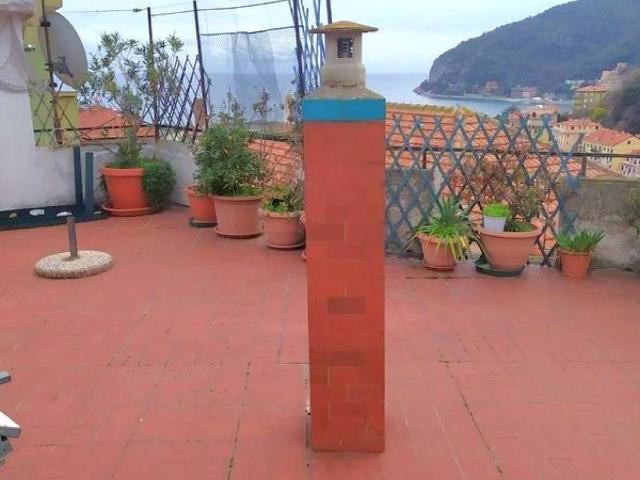 Appartamento in vendita a Noli SV