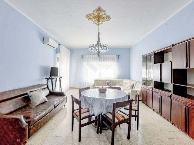 Appartamento in vendita a Noto SR