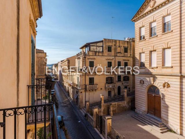 Appartamento in vendita a Noto SR