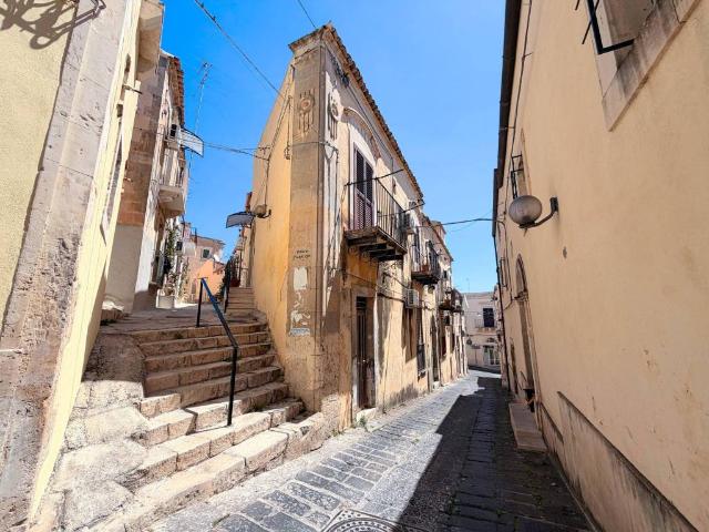 Appartamento in vendita a Noto SR