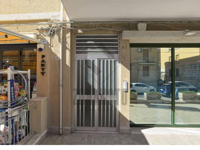 Appartamento in vendita a Noto via Napoli, 58