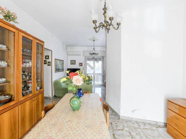 Appartamento in vendita a Noto via Pavia, 5