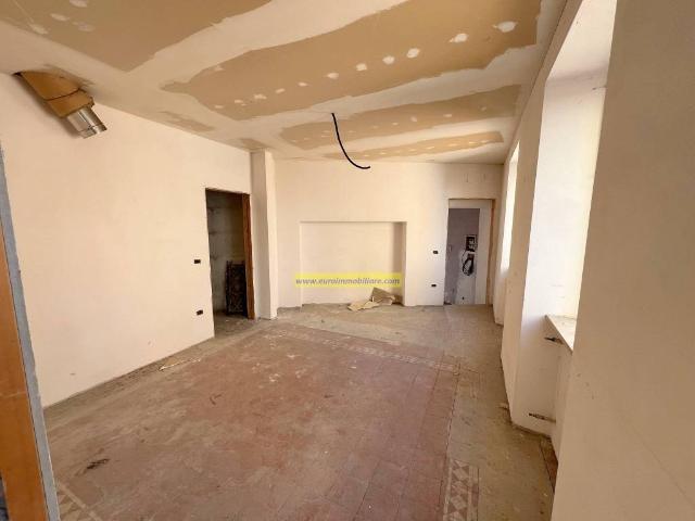 Appartamento in vendita a Notaresco TE