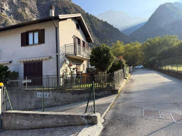 Appartamento in vendita a Novate Mezzola SO