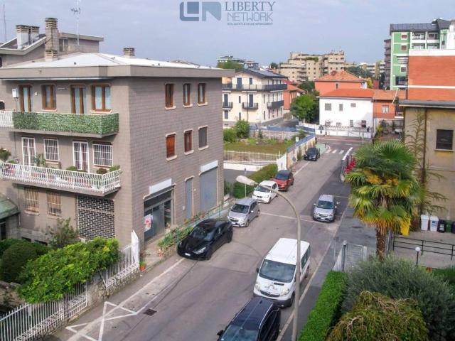 Appartamento in vendita a Novate Milanese MI
