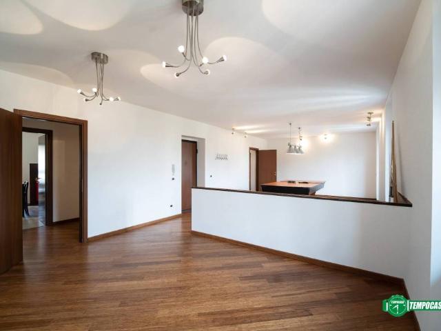 Appartamento in vendita a Nova Milanese
