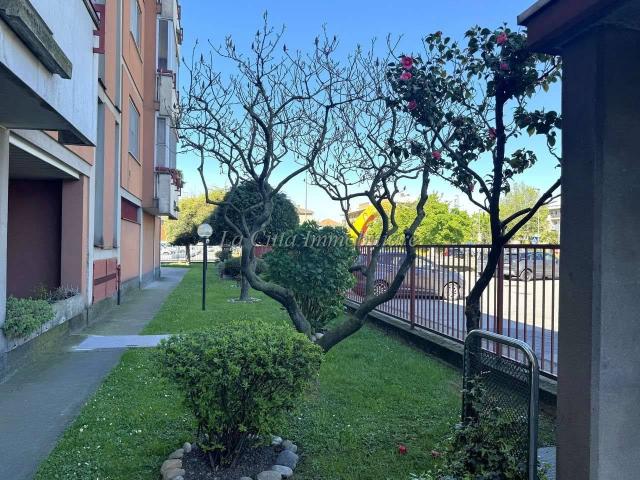 Appartamento in vendita a Novara