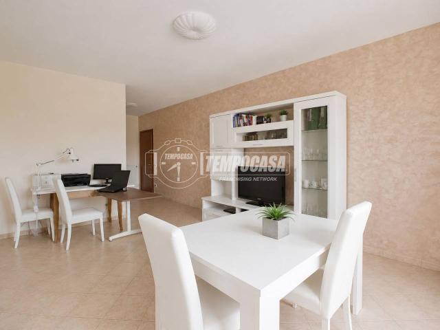 Appartamento in vendita a Novara