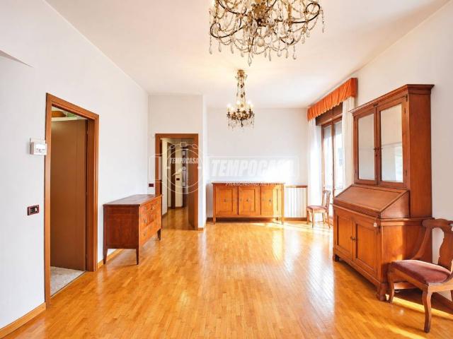Appartamento in vendita a Novara NO