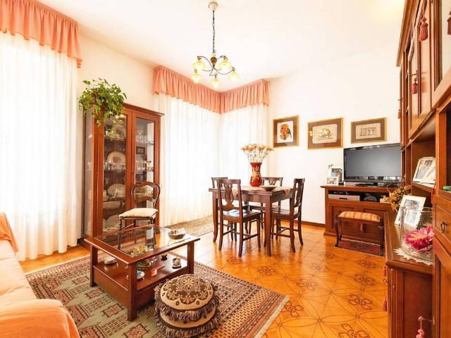 Appartamento in vendita a Novara NO