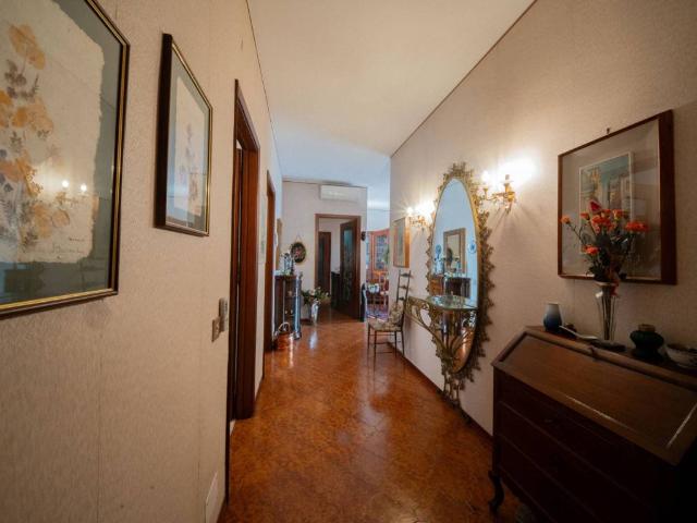 Appartamento in vendita a Novara NO
