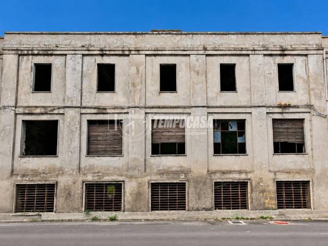 Appartamento in vendita a Novara NO