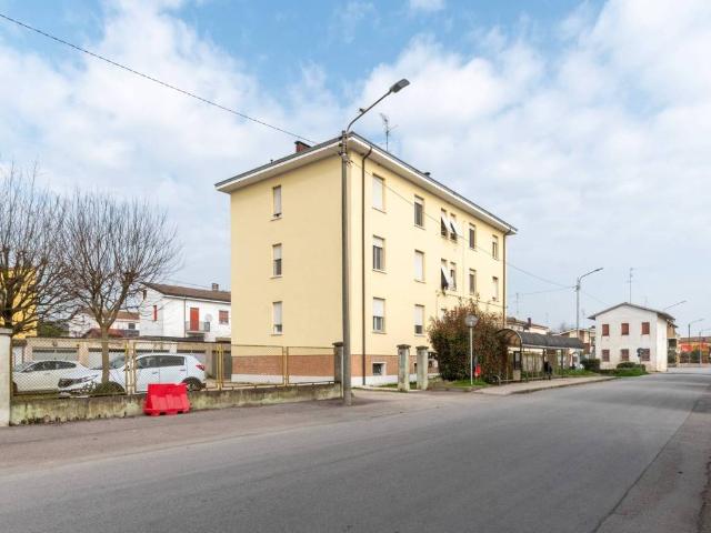 Appartamento in vendita a Novi di Modena MO