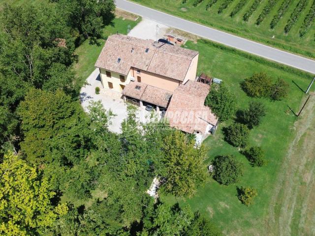 Appartamento in vendita a Novi Di Modena