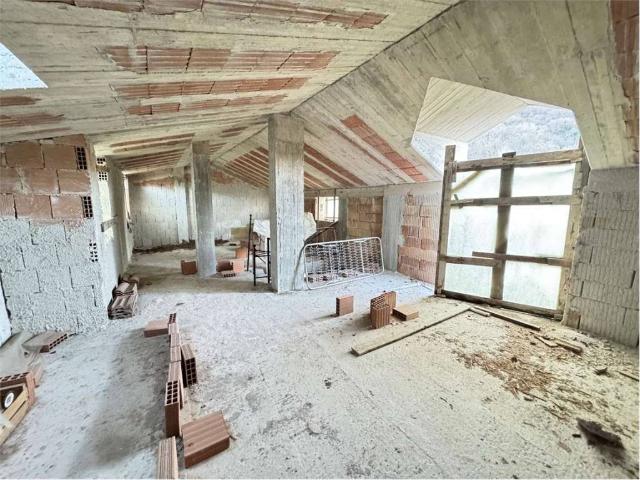 Appartamento in vendita a Novi Velia SA