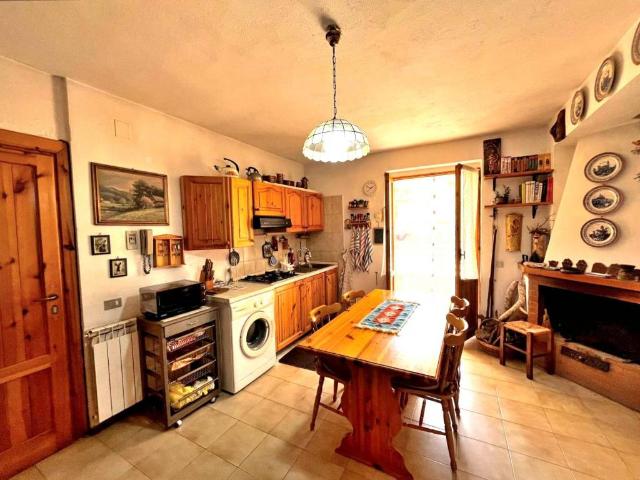 Appartamento in vendita a Ovindoli AQ
