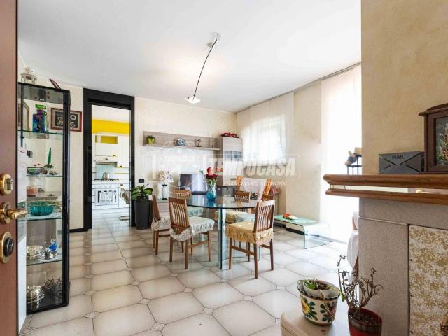 Appartamento in vendita a Oggiono LC