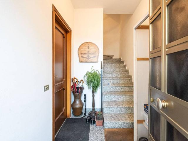 Appartamento in vendita a Oggiono LC