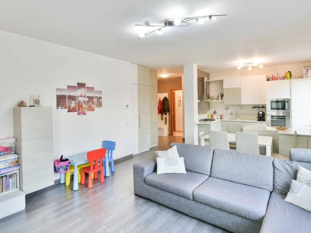 Appartamento in vendita a Oggiono LC