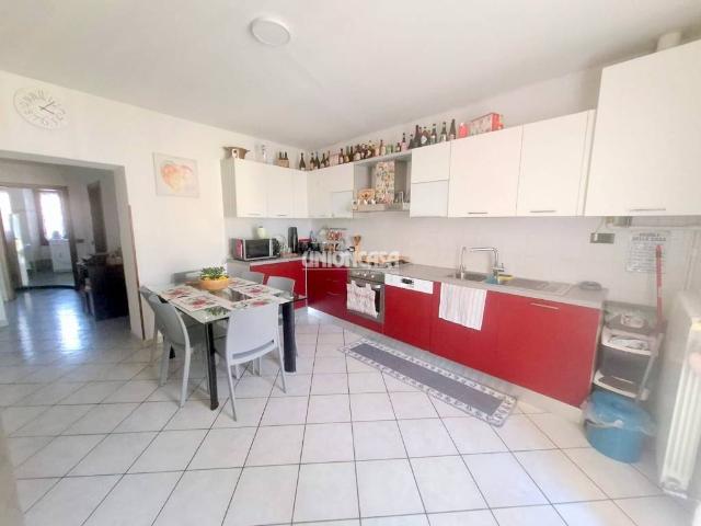 Appartamento in vendita a Olgiate Comasco CO