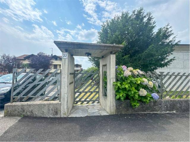 Appartamento in vendita a Olgiate Comasco CO
