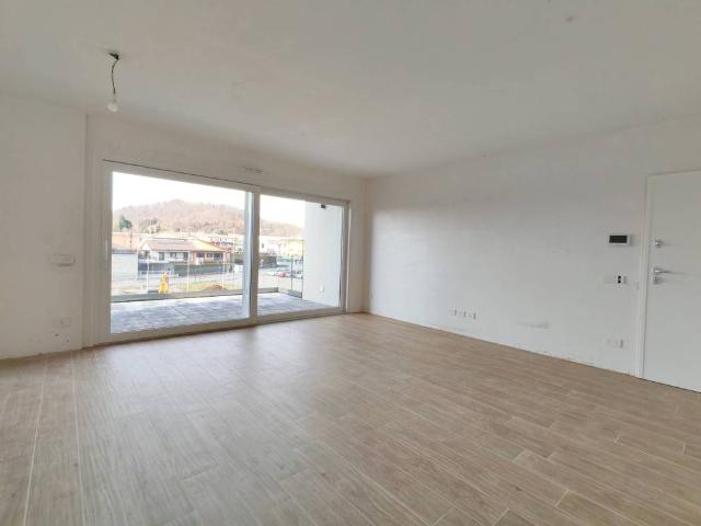 Appartamento in vendita a Olgiate Comasco CO