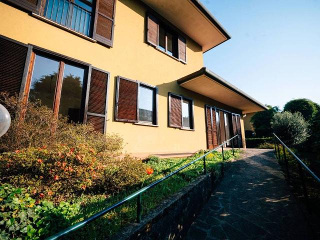 Appartamento in vendita a Olgiate Molgora LC