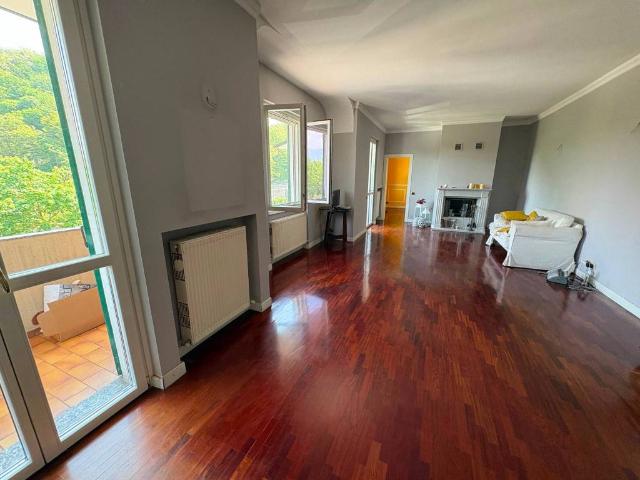 Appartamento in vendita a Olgiate Molgora LC