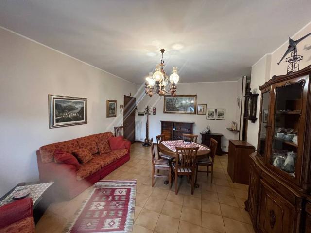 Appartamento in vendita a Olgiate Molgora LC