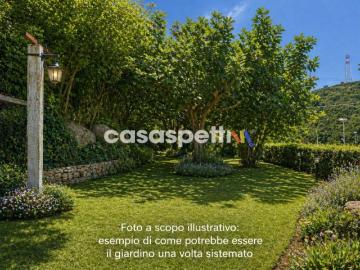 Appartamento in vendita a Olevano sul Tusciano via Festola
