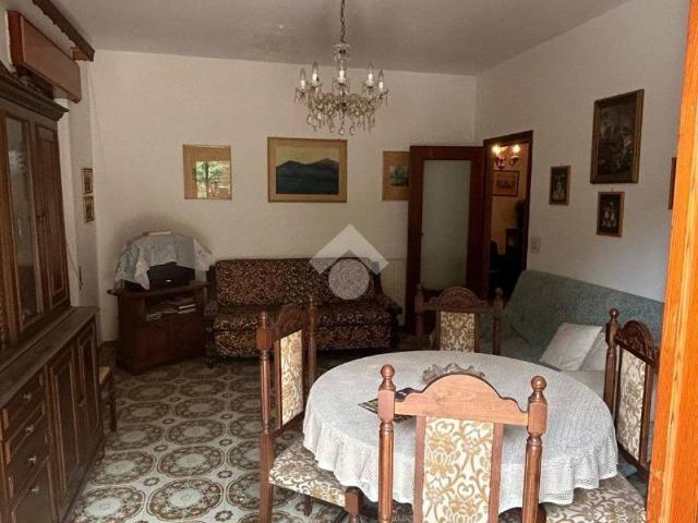 Appartamento in vendita a Olevano Romano RM
